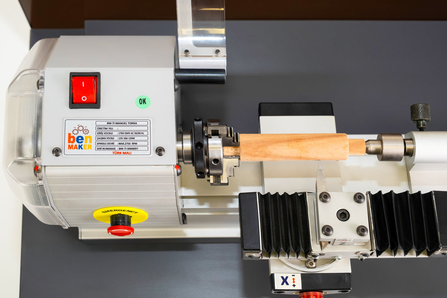 Manual Lathe