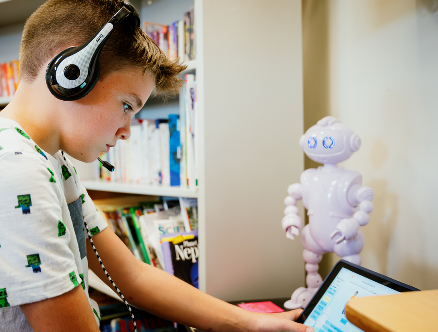 ABii Smart Robot Tutor Home Edition