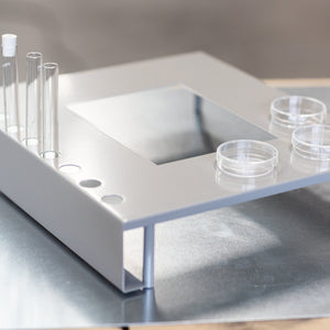 Manipulation Table for Microbiology (666 T)