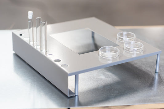 Manipulation Table for Microbiology (666 T)
